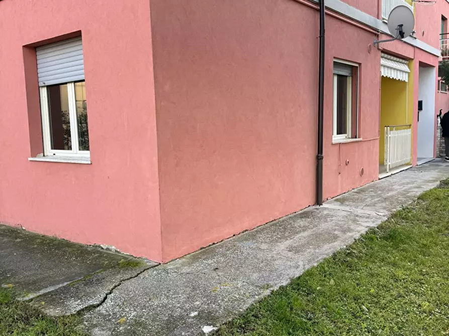 Immagine 20 di Appartamento in vendita  in Verdi 12 a Bussi Sul Tirino