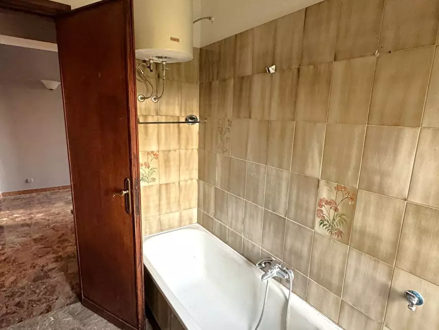 Immagine 14 di Casa semindipendente in vendita  in di Vallerano a Rignano Flaminio