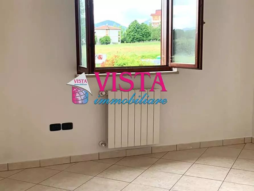 Immagine 3 di Appartamento in vendita  in Via Don Pietro Ciccolini 17 a Cerreto D'esi