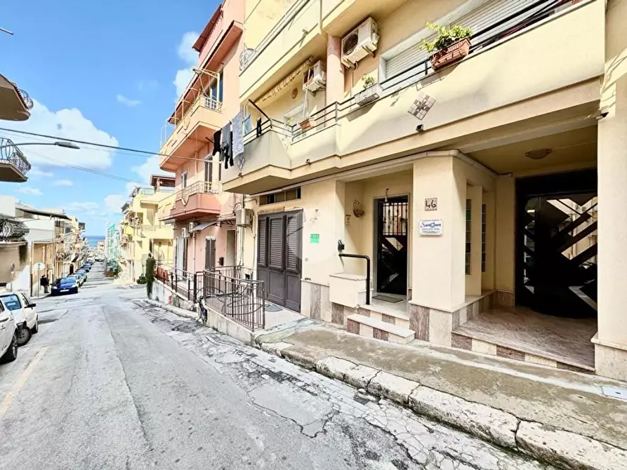 Immagine 2 di Ufficio in vendita  in Papa Giovanni XIII 46 a Balestrate