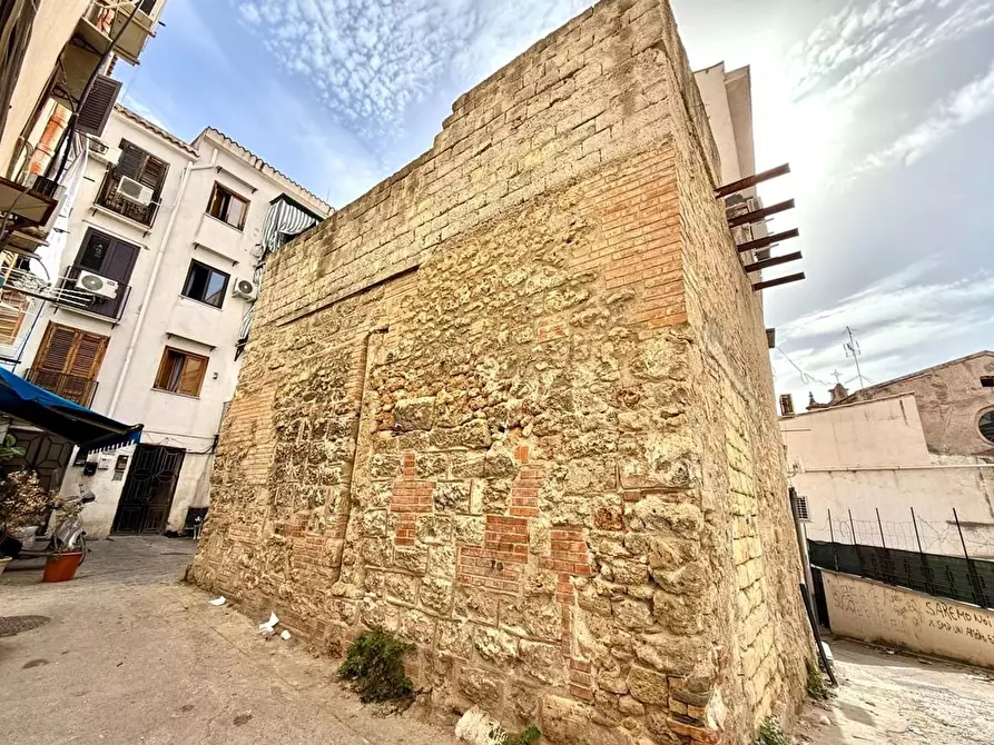 Immagine 3 di Appartamento in vendita  in degli Orfani 1 a Palermo