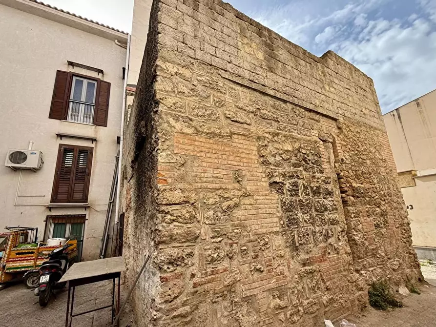 Immagine 5 di Appartamento in vendita  in degli Orfani 1 a Palermo