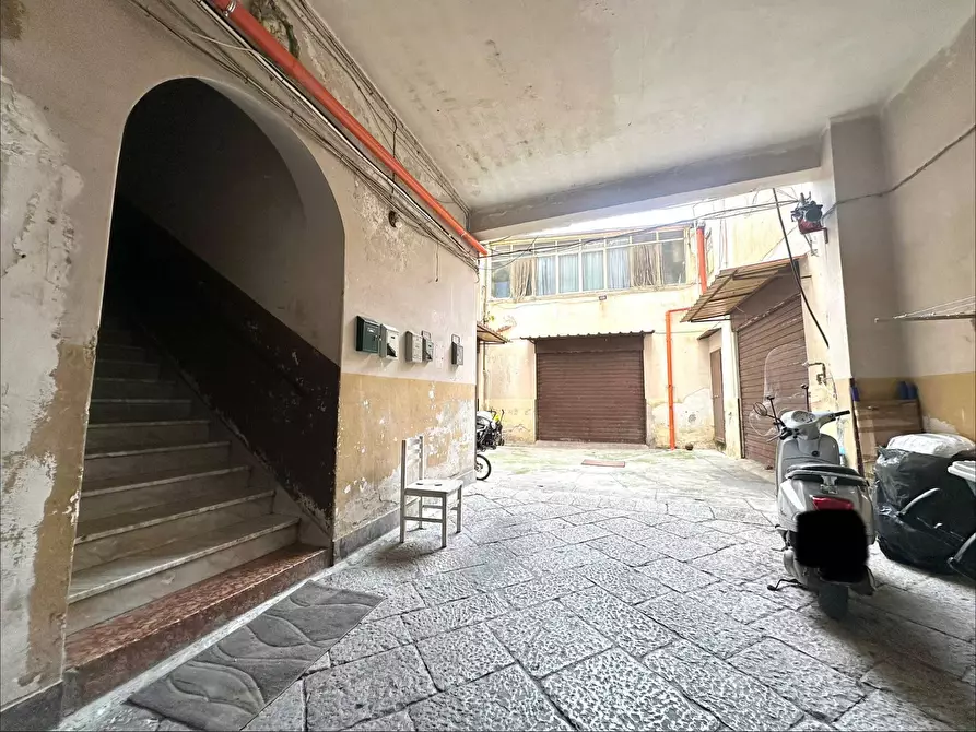 Immagine 9 di Appartamento in vendita  in via Albegheria 61 a Palermo