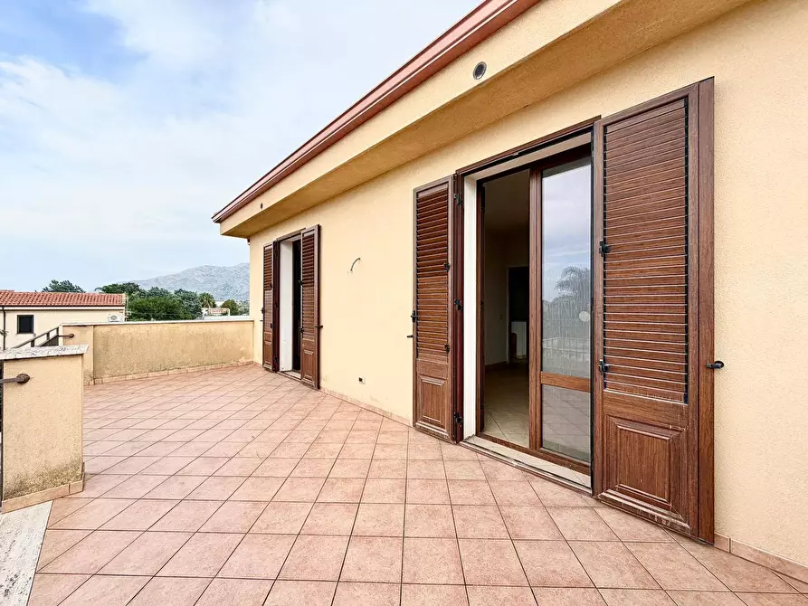 Immagine 17 di Casa semindipendente in vendita  in Via Magellano 104 a Carini