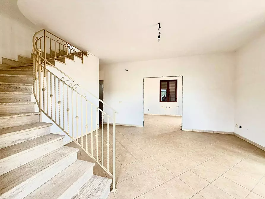 Immagine 8 di Casa semindipendente in vendita  in Via Magellano 104 a Carini