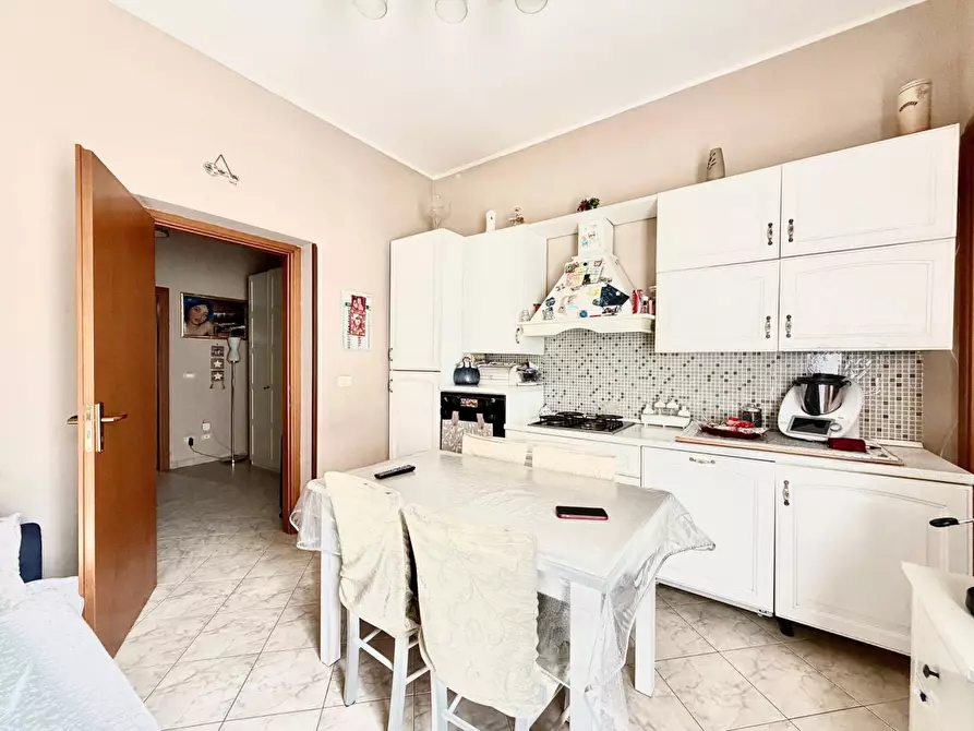 Immagine 5 di Appartamento in vendita  in Via Re Tancredi 28 a Palermo