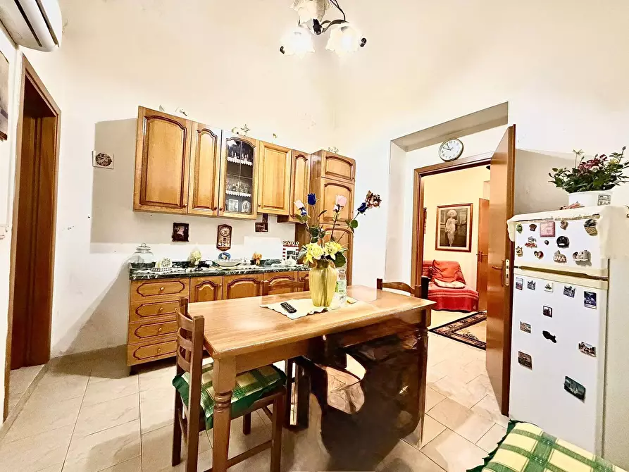 Immagine 3 di Appartamento in vendita  in Via Re Tancredi 30 a Palermo