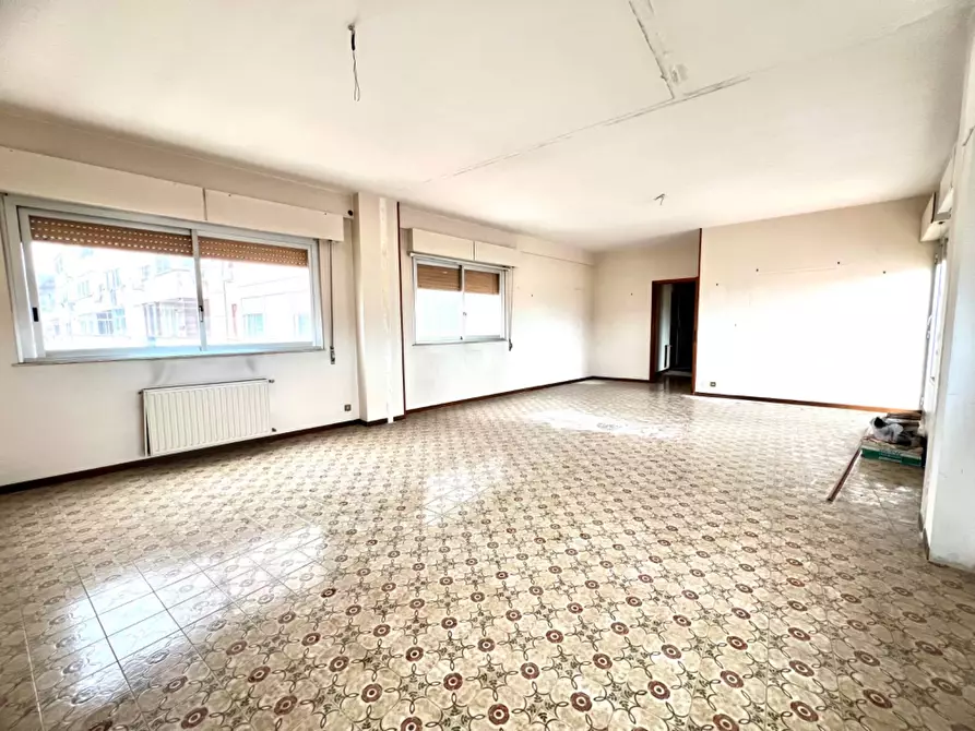 Immagine 18 di Appartamento in vendita  in via falco di benevento 2 a Palermo