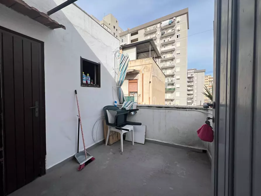 Immagine 4 di Appartamento in vendita  in Corso dei Mille 962 a Palermo