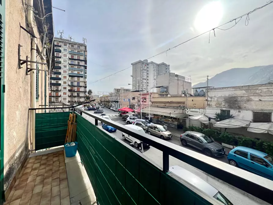 Immagine 6 di Appartamento in vendita  in Corso dei Mille 962 a Palermo