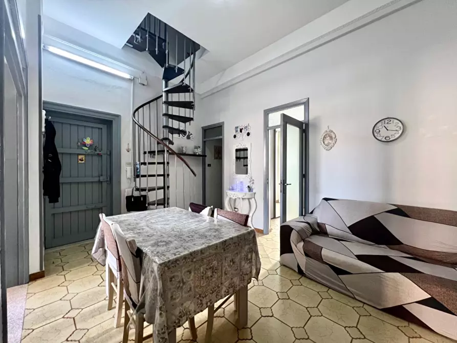 Immagine 7 di Appartamento in vendita  in Corso dei Mille 962 a Palermo