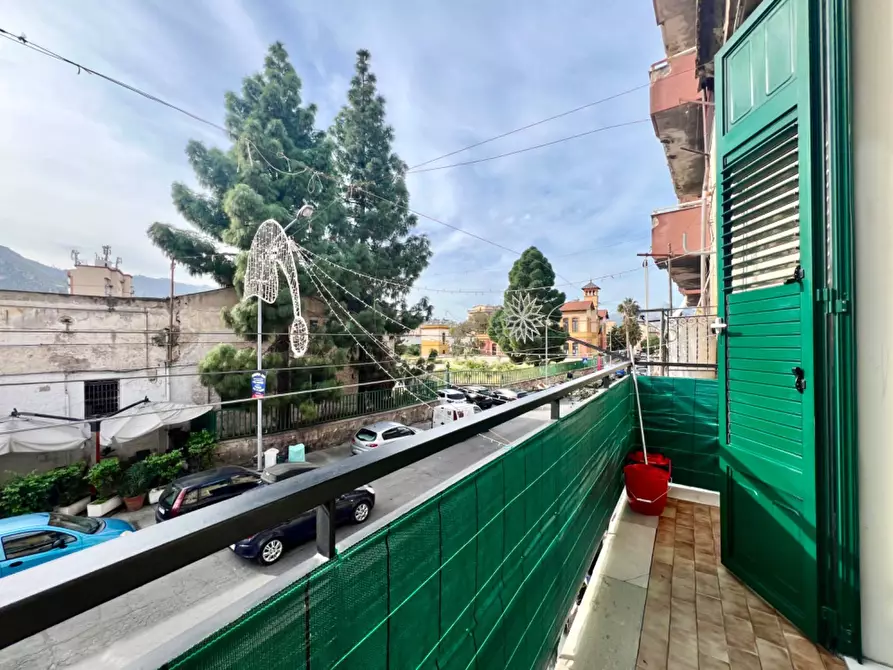 Immagine 12 di Appartamento in vendita  in Corso dei Mille 962 a Palermo