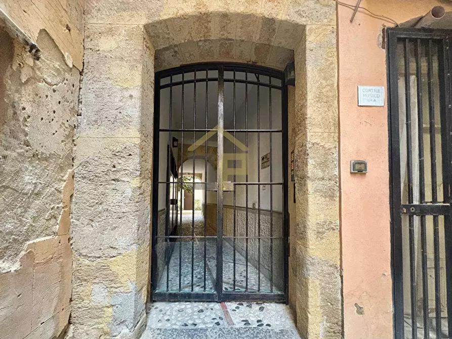 Immagine 11 di Appartamento in affitto  a Palermo