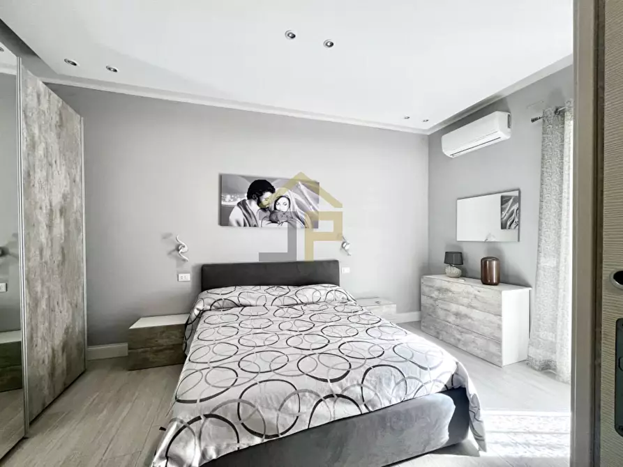 Immagine 2 di Appartamento in vendita  in Vicolo I Appalto 12 a Palermo