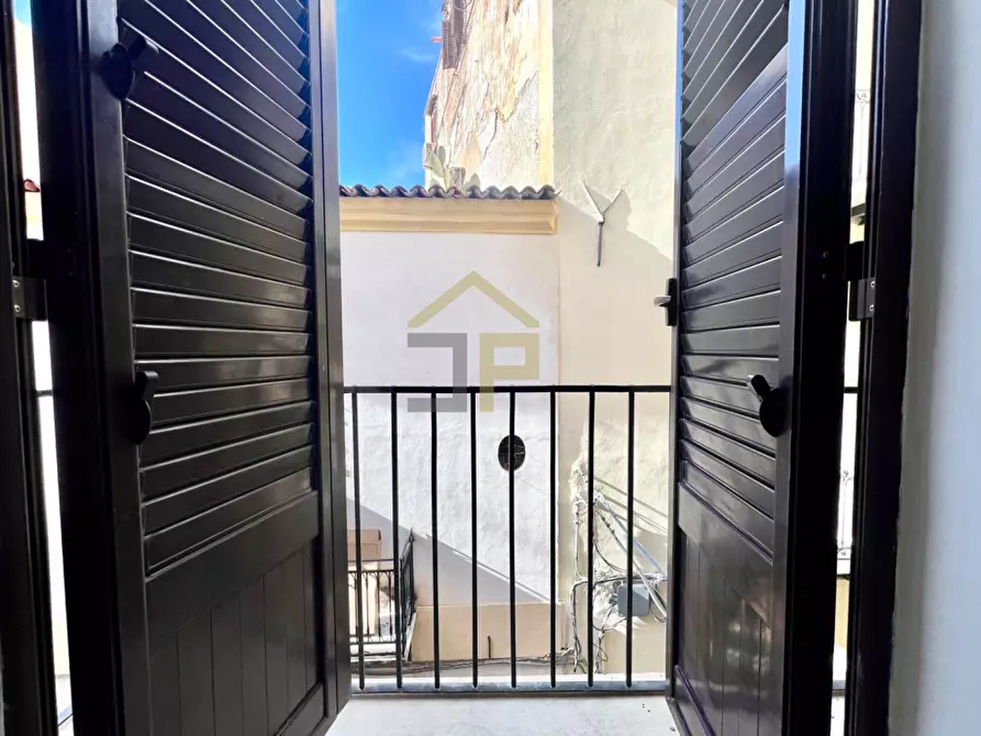 Immagine 5 di Appartamento in vendita  in Vicolo I Appalto 12 a Palermo