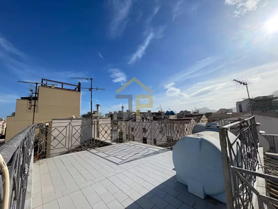 Immagine 2 di Appartamento in vendita  in Via Rosario Gregorio 36 a Palermo
