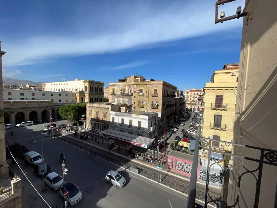 Immagine 5 di Appartamento in vendita  in Via Rosario Gregorio 36 a Palermo