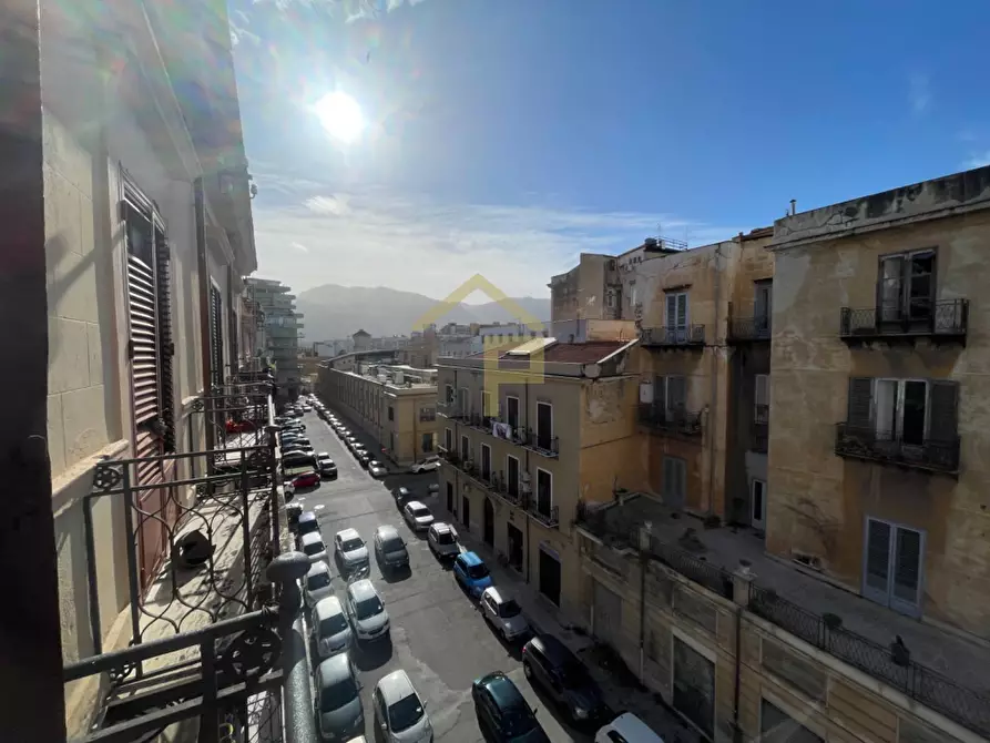 Immagine 17 di Appartamento in vendita  in Via Rosario Gregorio 36 a Palermo