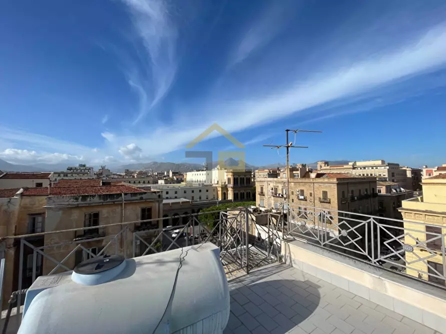 Immagine 24 di Appartamento in vendita  in Via Rosario Gregorio 36 a Palermo