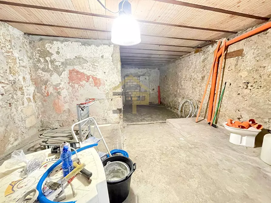 Immagine 7 di Magazzino in vendita  in VIcolo tarzana 3 a Palermo