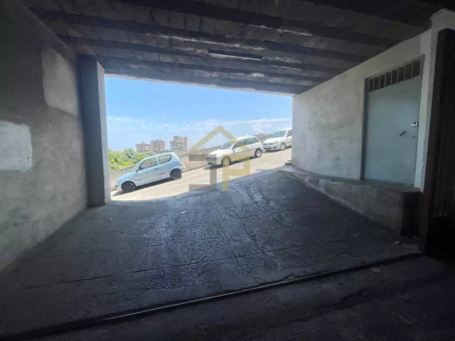 Immagine 9 di Magazzino in affitto  in via maestri del lavoro 58 a Palermo
