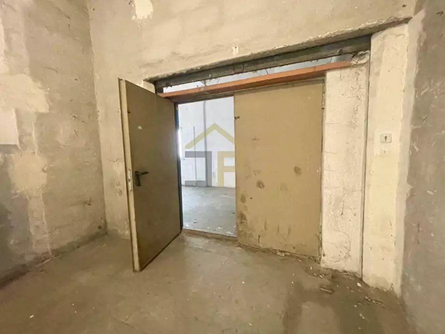 Immagine 11 di Magazzino in affitto  in via maestri del lavoro 58 a Palermo