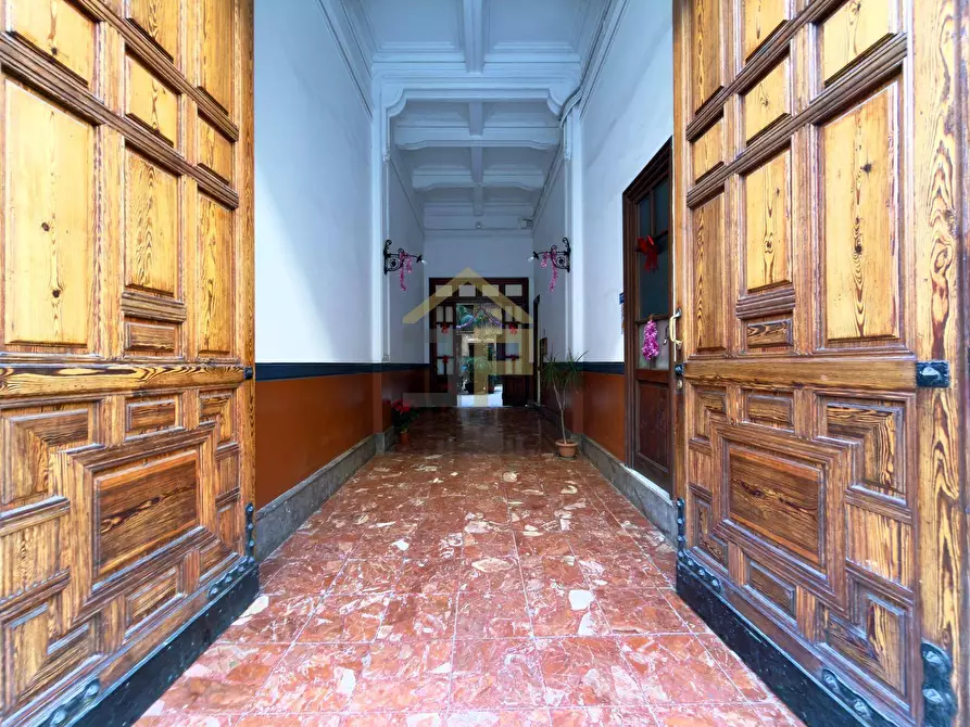 Immagine 2 di Appartamento in vendita  a Palermo