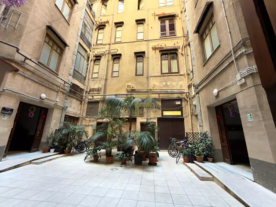 Immagine 28 di Appartamento in vendita  a Palermo