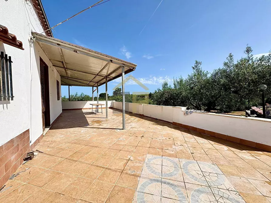 Immagine 21 di Villa in vendita  in Contrada Bosco Falconeria SNC a Partinico