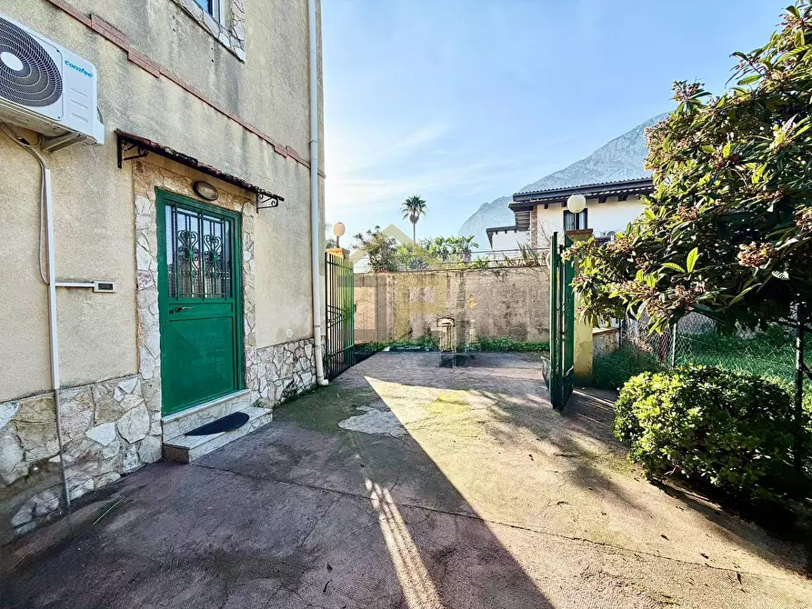 Immagine 2 di Villa in vendita  in Contrada Pozzillo snc a Cinisi