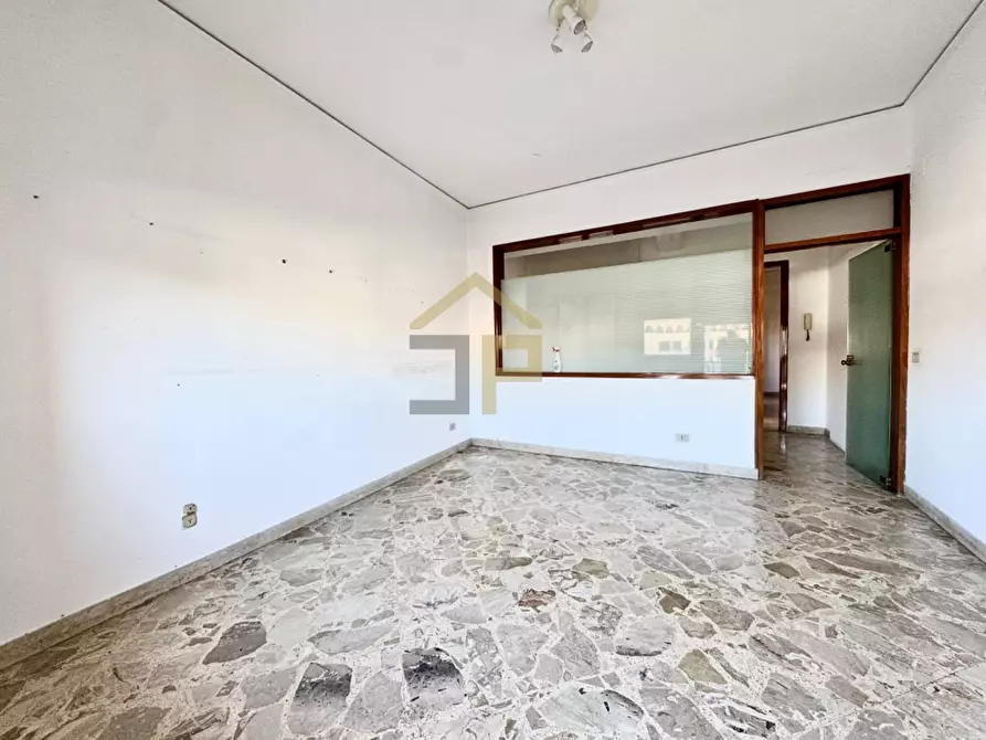 Immagine 22 di Appartamento in vendita  in via sciuti 6 a Palermo