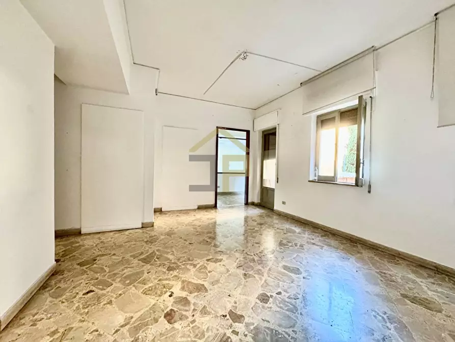 Immagine 25 di Appartamento in vendita  in via sciuti 6 a Palermo