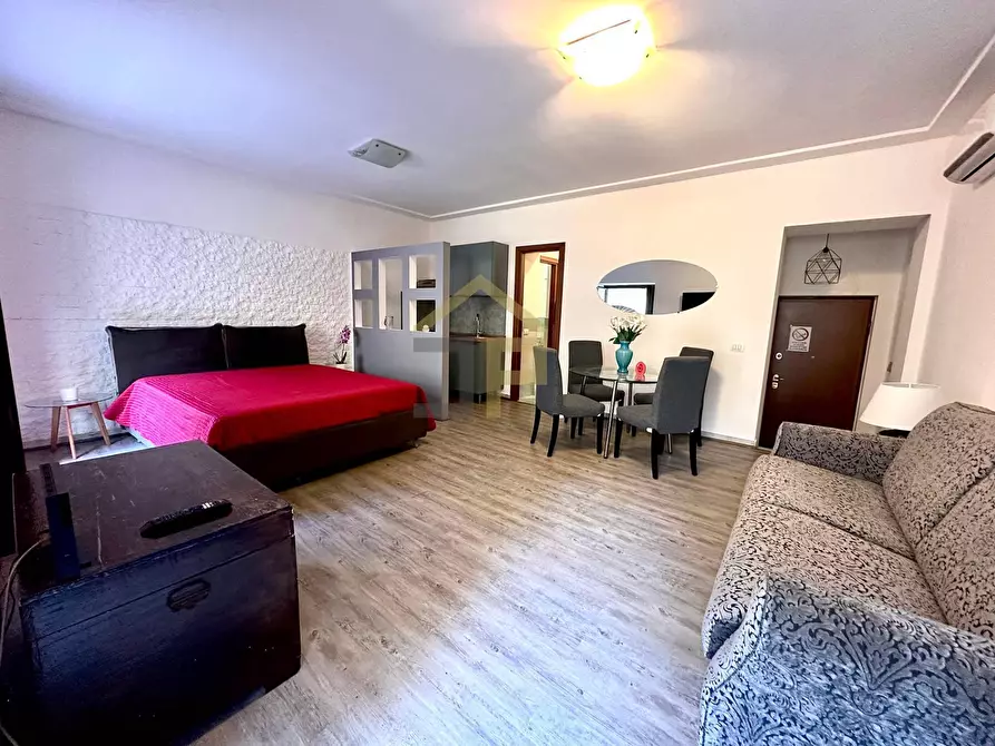 Immagine 8 di Appartamento in affitto  a Palermo