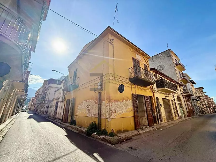 Immagine 33 di Casa indipendente in vendita  in Via Antonino Giannola Magistrato 1 a Partinico