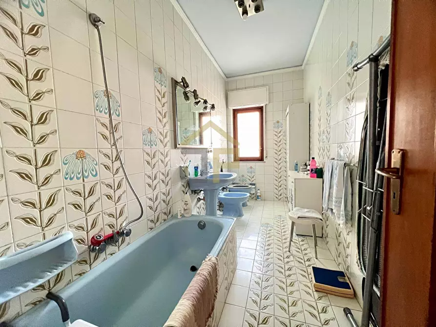 Immagine 11 di Appartamento in vendita  in VIA DELL'AUTONOMIA SICILIANA 70 a Palermo