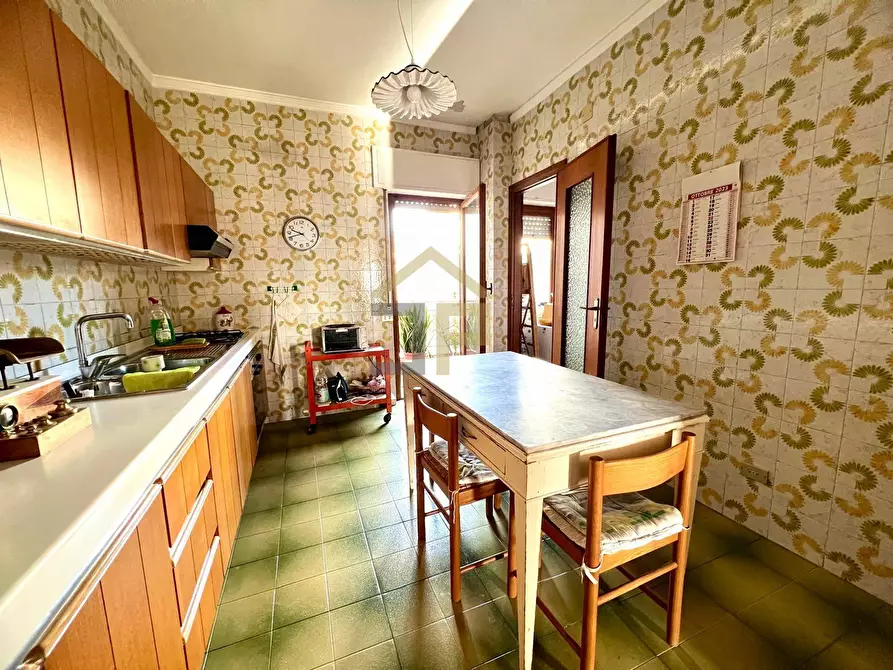 Immagine 12 di Appartamento in vendita  in VIA DELL'AUTONOMIA SICILIANA 70 a Palermo