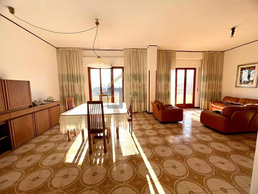 Immagine 1 di Appartamento in vendita  in VIA DELL'AUTONOMIA SICILIANA 70 a Palermo