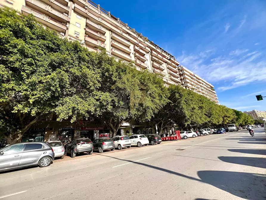 Immagine 21 di Appartamento in vendita  in VIA DELL'AUTONOMIA SICILIANA 70 a Palermo