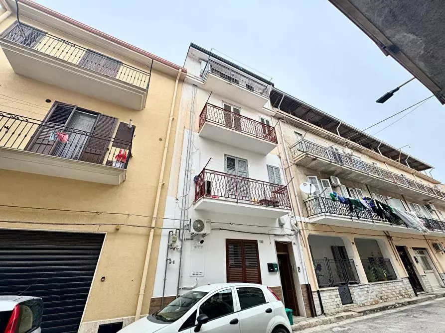 Immagine 2 di Appartamento in vendita  in dell'Avvenire 40 a Partinico