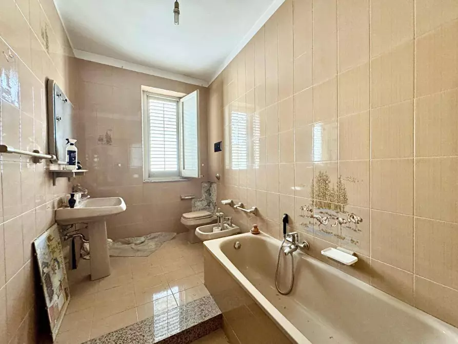 Immagine 5 di Appartamento in vendita  in dell'Avvenire 40 a Partinico