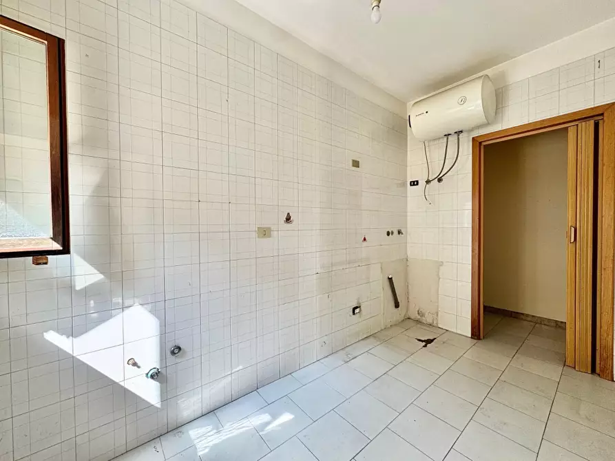 Immagine 13 di Appartamento in vendita  in Via Bologna 34 a Partinico