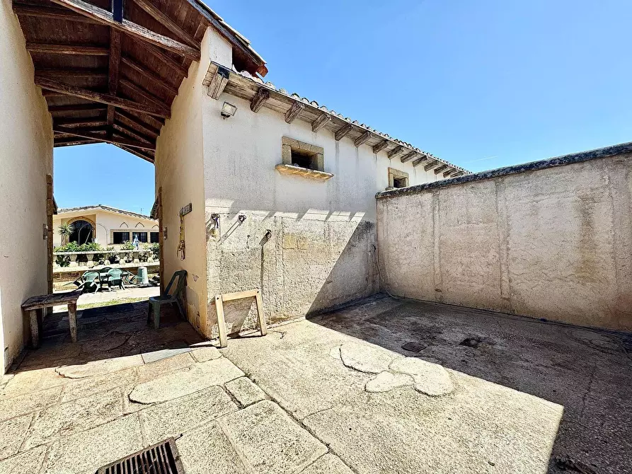 Immagine 6 di Villa in vendita  in Contrada Arnao snc a Partinico