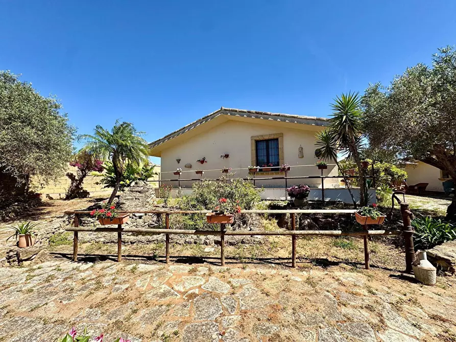 Immagine 37 di Villa in vendita  in Contrada Arnao snc a Partinico