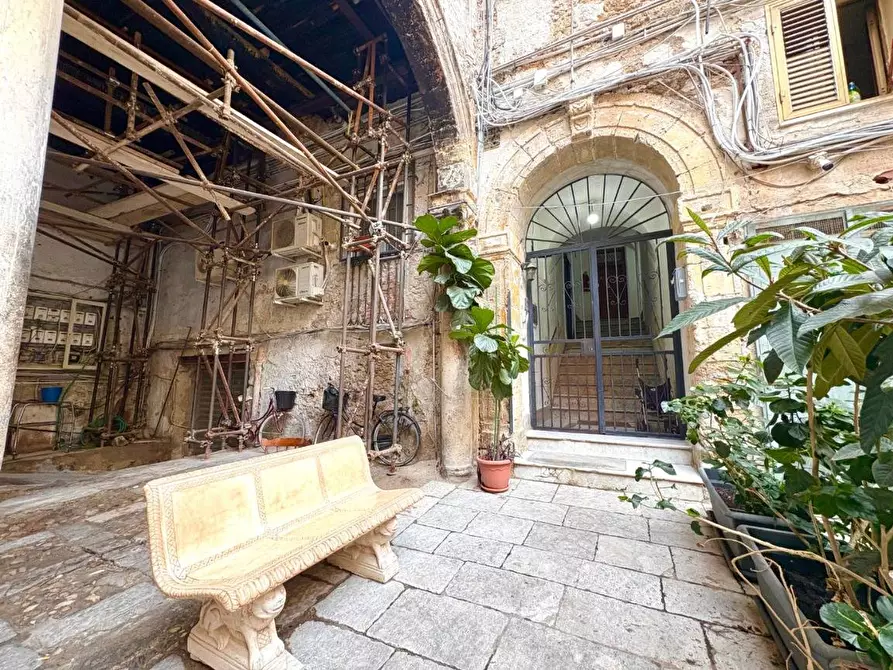 Immagine 3 di Appartamento in vendita  in via del Bosco 49 a Palermo