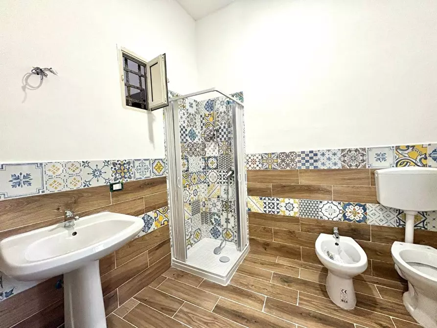 Immagine 10 di Appartamento in vendita  in via Divisi 71 a Palermo