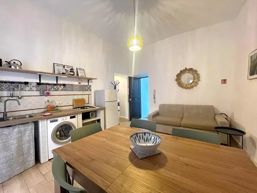 Immagine 10 di Appartamento in vendita  in Vicolo Mezzojuoso 3 a Palermo