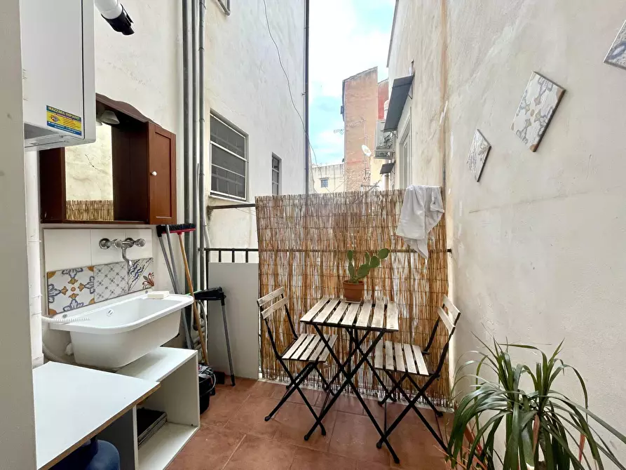 Immagine 2 di Appartamento in vendita  in Vicolo Mezzojuoso 3 a Palermo