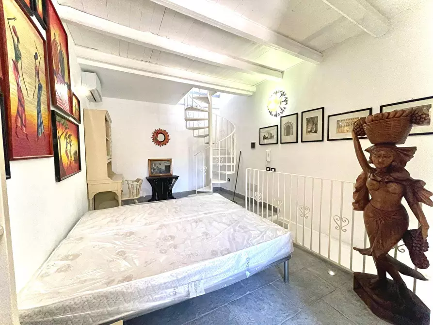 Immagine 6 di Palazzo in vendita  in via Ritiro San Pietro 16 a Palermo