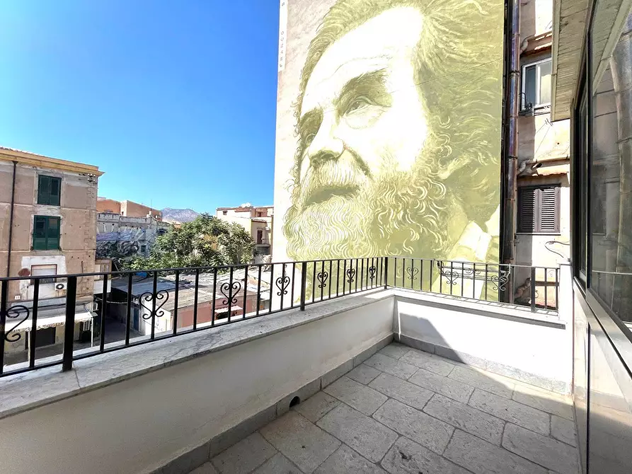 Immagine 15 di Palazzo in vendita  in via Ritiro San Pietro 16 a Palermo