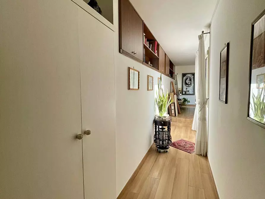 Immagine 9 di Appartamento in vendita  in Piazza Scaffa 20 a Palermo